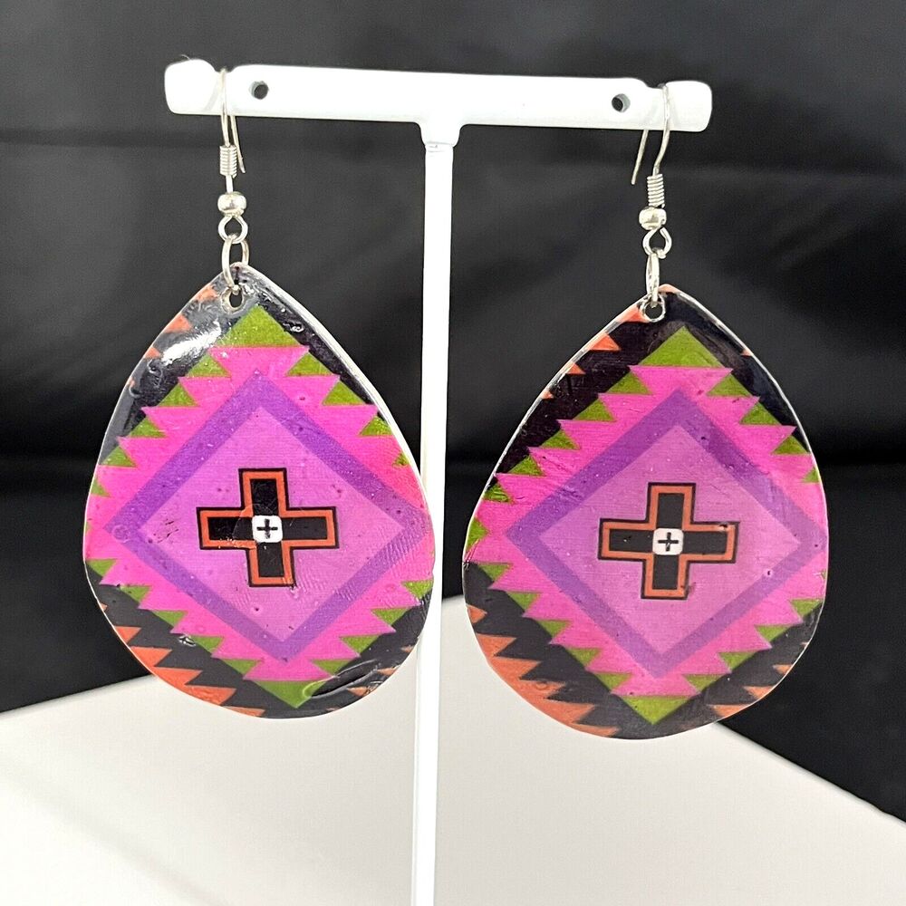 Vintage 1980s Dangle Earrings Painted Shell Teardrop Bold Geometric - 4M